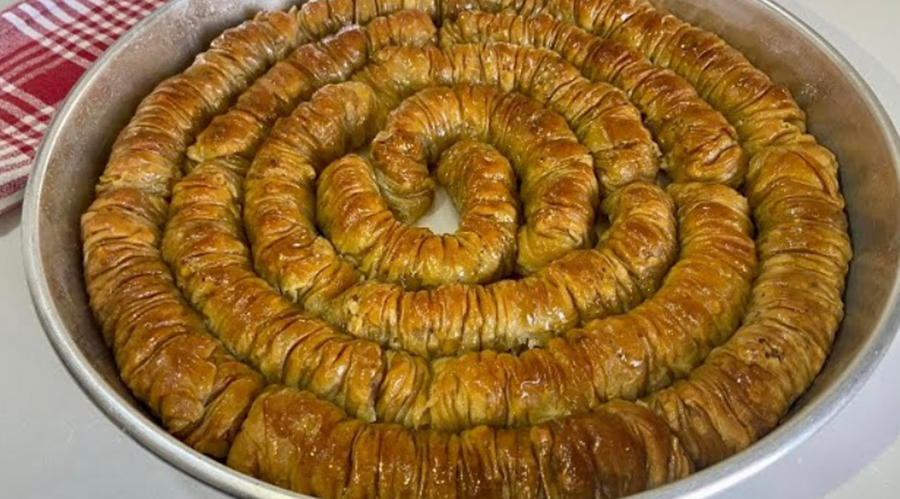 El Açması Çıtır Çıtır Burma Baklava Tarifi - 2