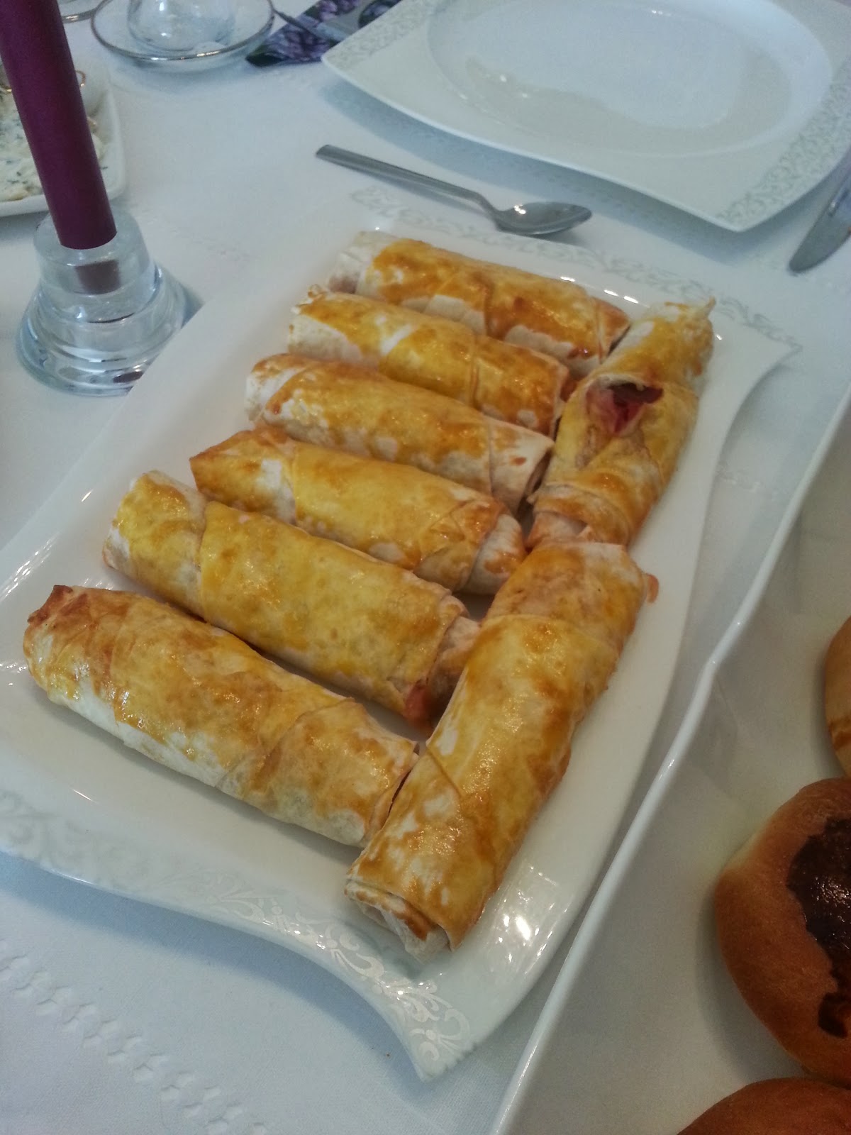 Çemenli Sarma Börek Tarifi - 3