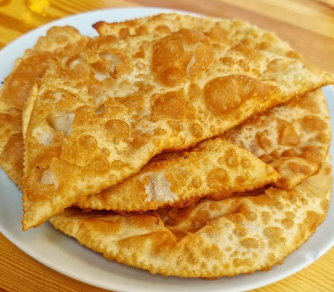 Tatarların Efsane Böreği Çiğ Börek Tarifi - 4