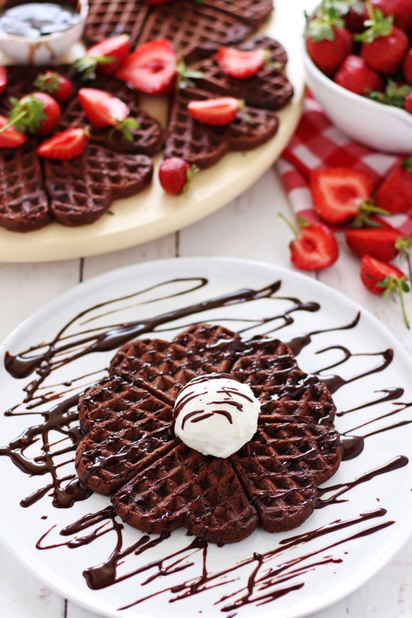 Çikolatalı Waffle Pasta Tarifi - 3