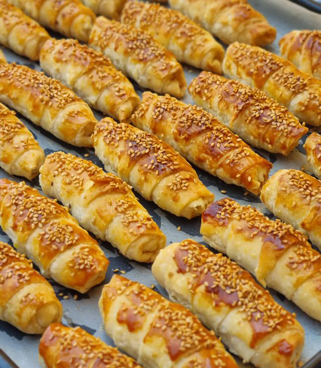 Sirkeli Peynirli Çıtır Börek Tarifi - 1