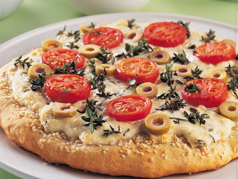 Domatesli Kekikli Pizza Tarifi - 6