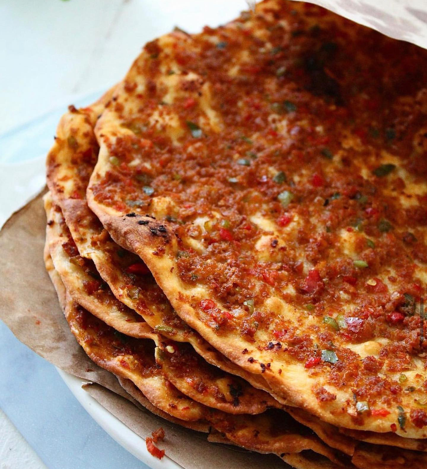 Annemin Evde Lahmacun Tarifi - 4