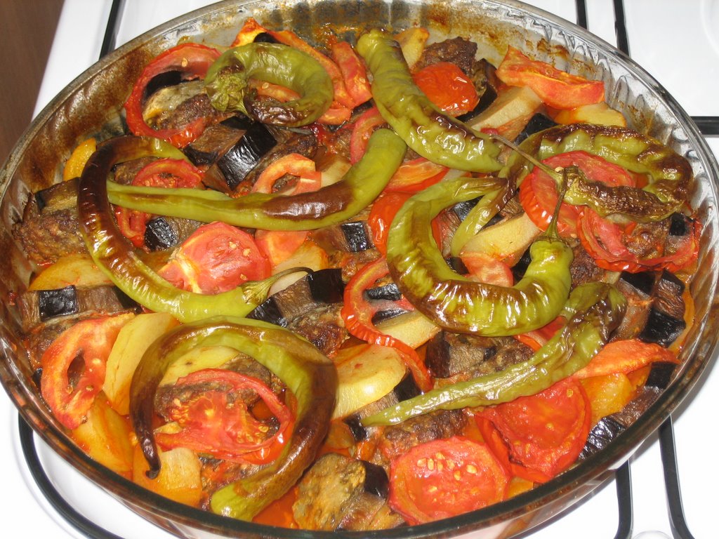 Fırında Patlıcanlı Köfte Tarifi - 7