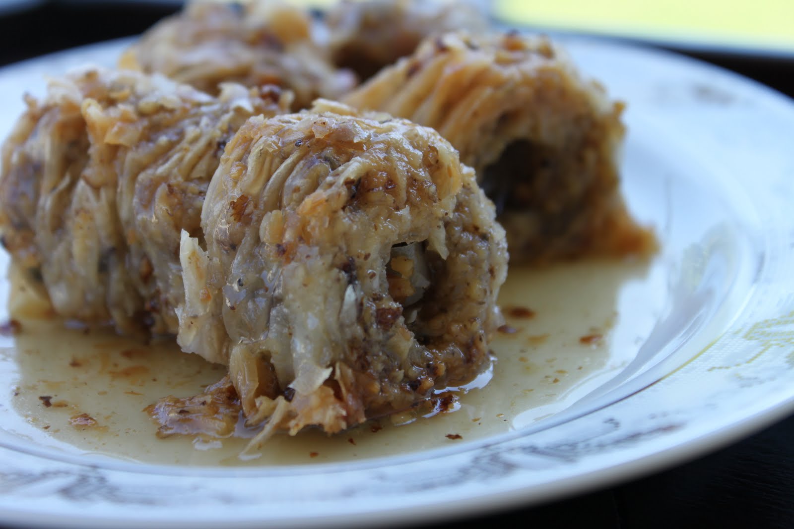 Hazır Yufkadan Büzme Baklava Tarifi - 1