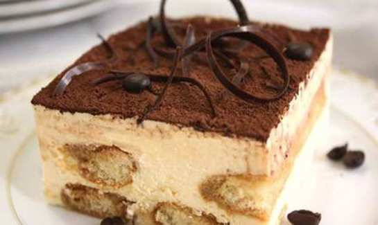 Kahveli Tiramisu Tarifi - 7