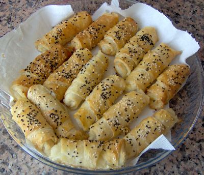 Kıymalı Banyolu Börek Tarifi - 4