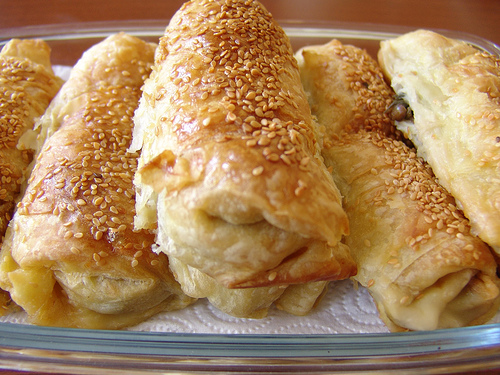 Kıymalı Mercimekli Börek Tarifi - 5