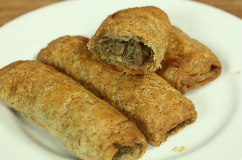 Kıymalı Mercimekli Börek Tarifi - 7