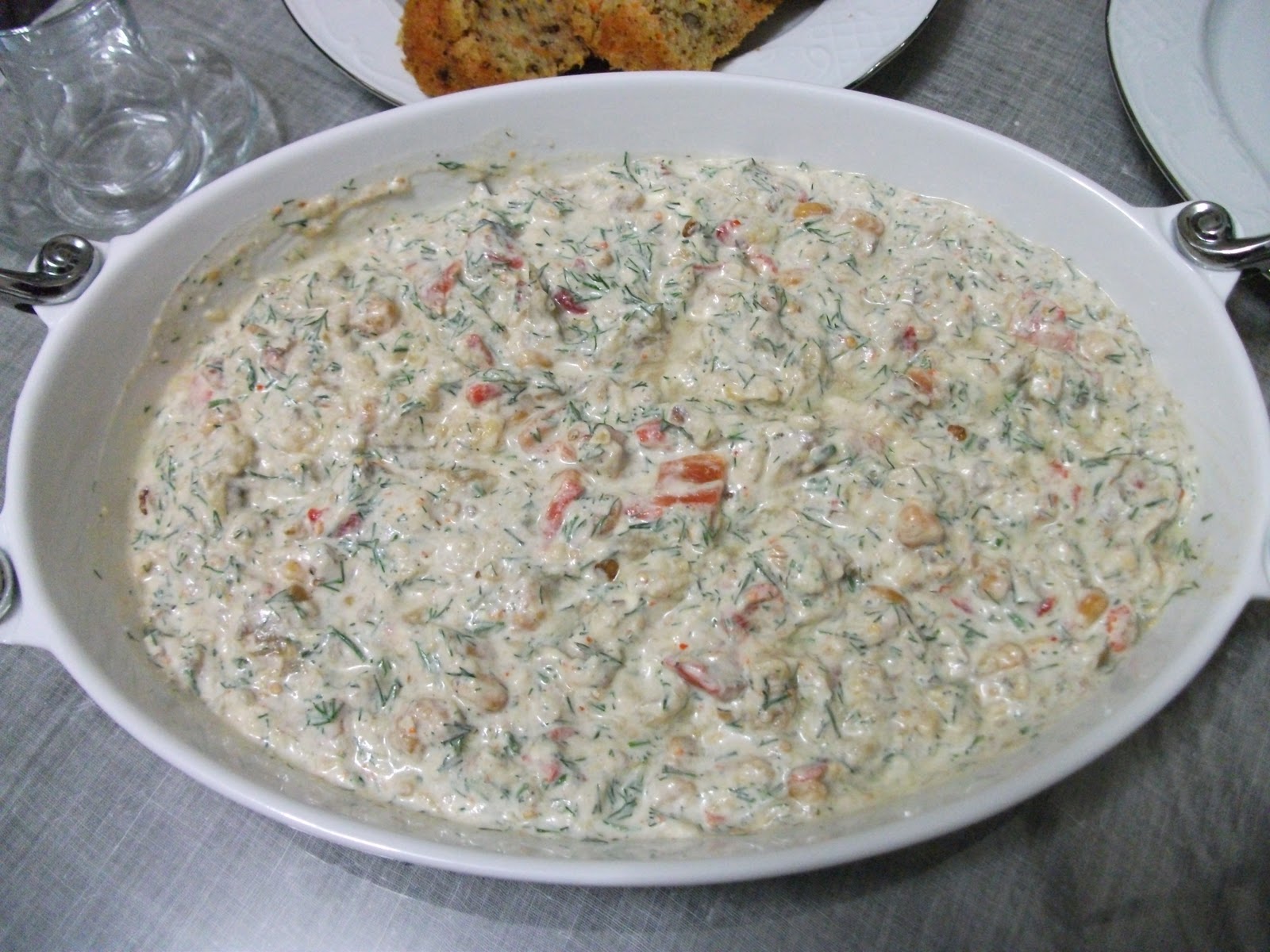 Köz Patlıcanlı Makarna Salatası Tarifi - 6