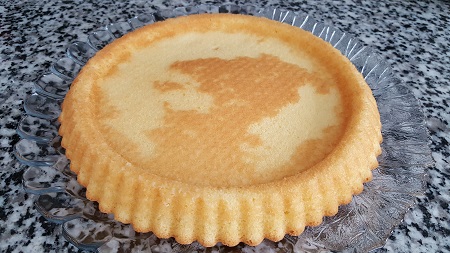 Kremalı Çilek Soslu Tart Tarifi - 3