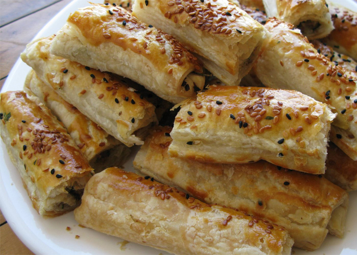 Milföylü Çıtır Rulo Börek Tarifi - 7