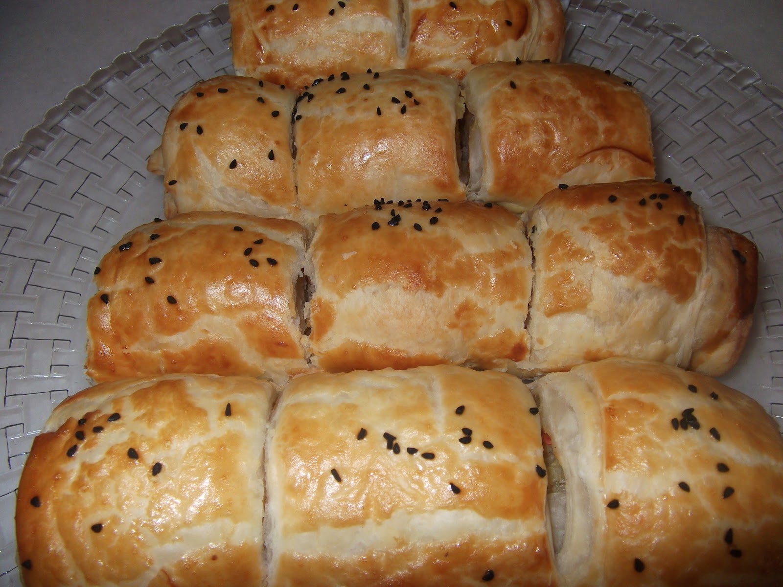 Milföylü Çıtır Rulo Börek Tarifi - 6