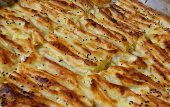 Peynirli Pileli Börek Tarifi - 4