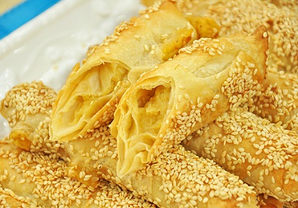 Susamlı Börek Tarifi - 4