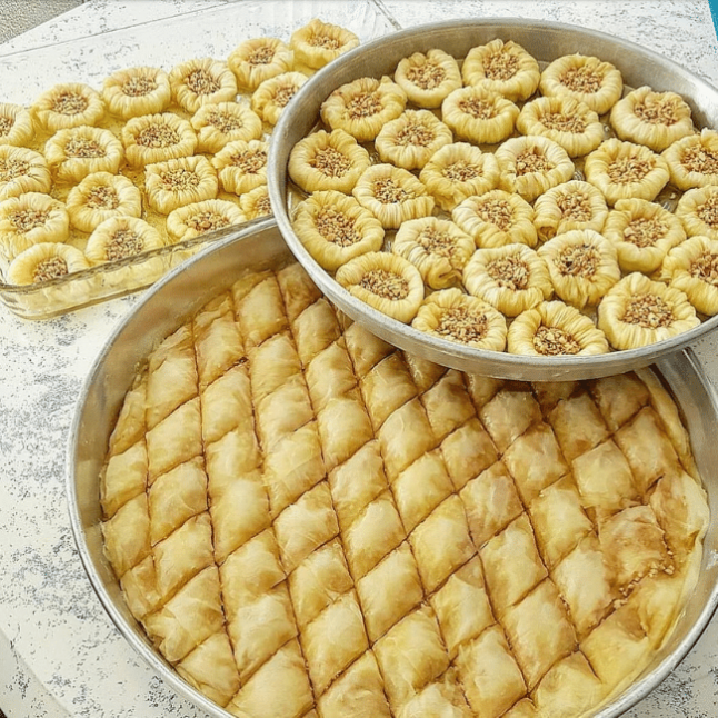 Tek Hamurla 2 Çeşit Baklava Tarifi - 3