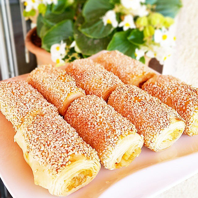 Çıtır Unlu Börek Tarifi - 5