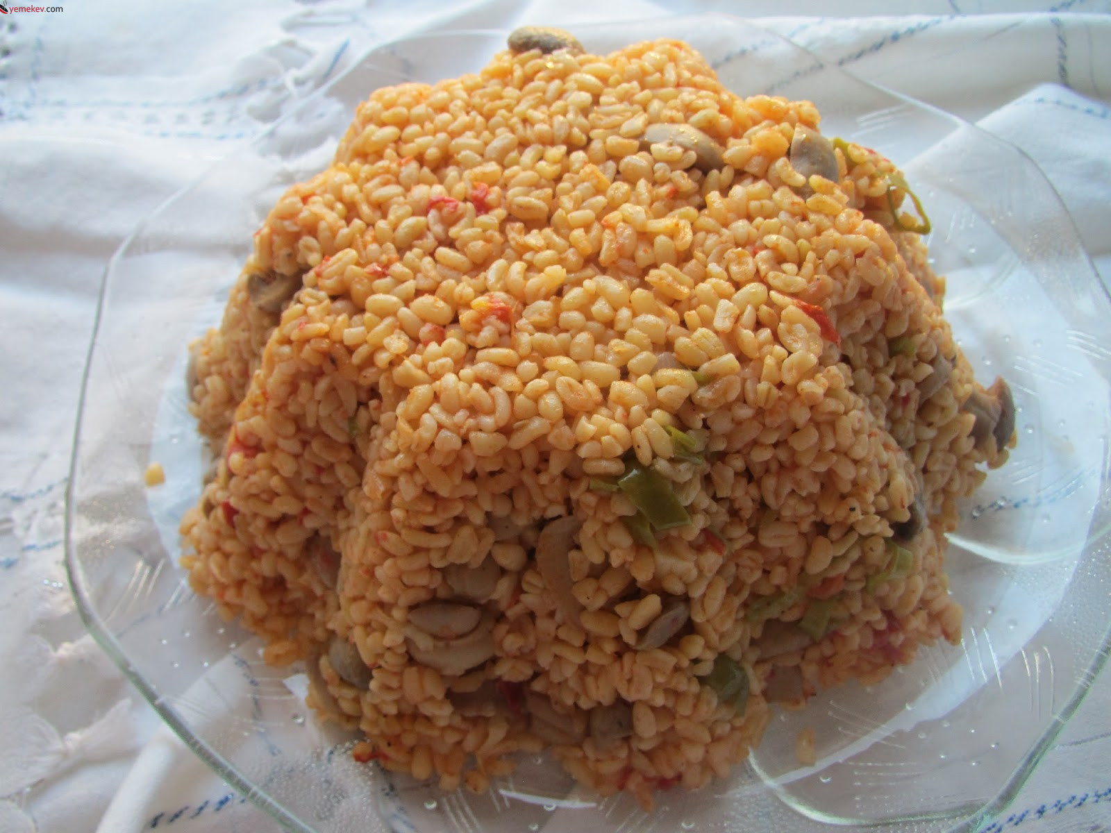 Mantarlı Bulgur Pilavı Tarifi - 3