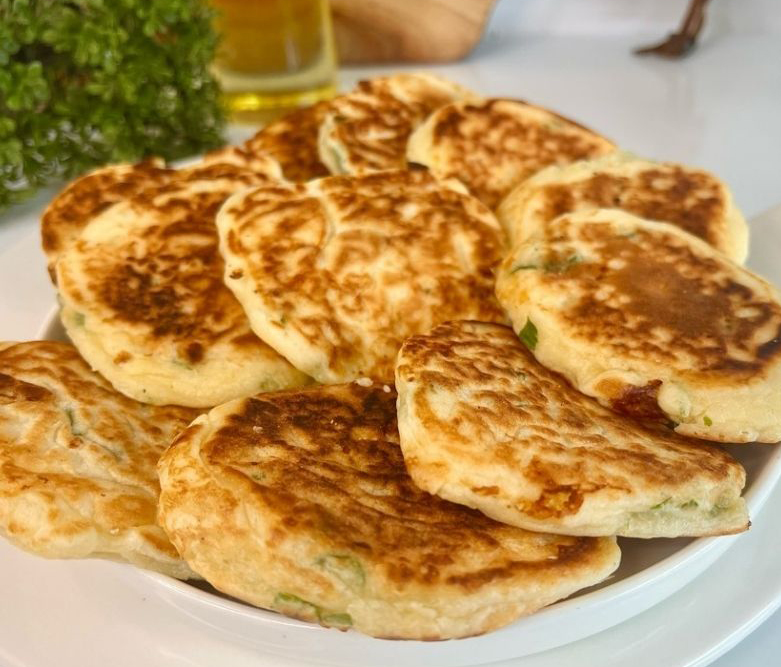 10 Dakikada Börek Tadında Kaşık Dökmesi Tarifi - 3